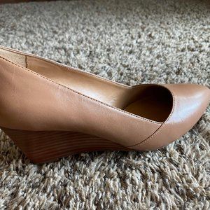 Franco Sarto beige wedge, size 6.5